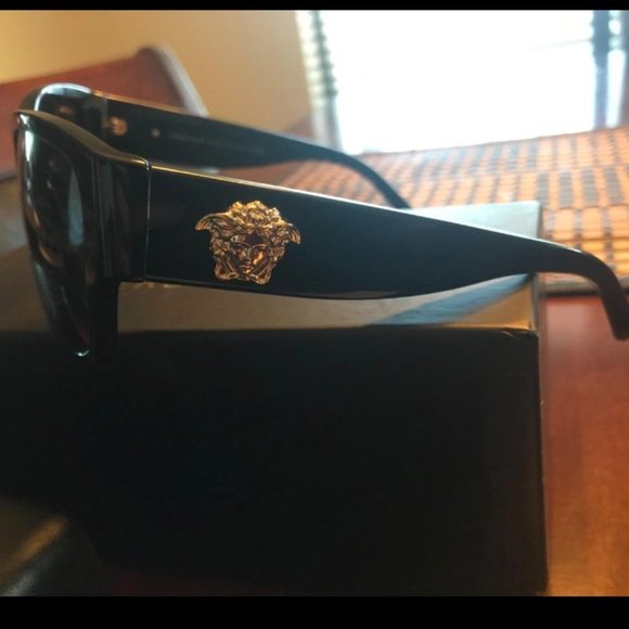 Versace Sunglasses Black w/ Gold Emblem - Picture 1 of 6